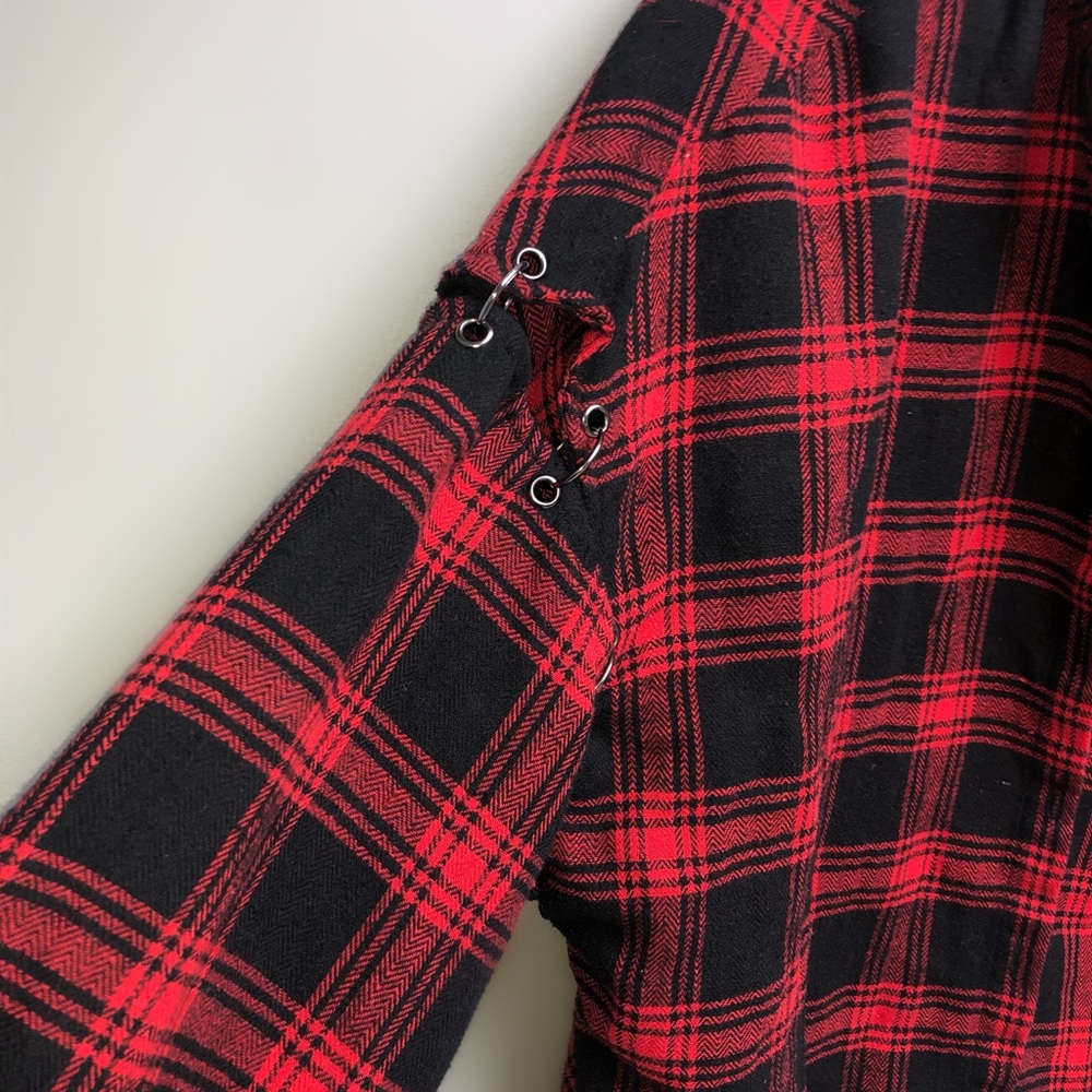 Flannel - Picture 2 of 3